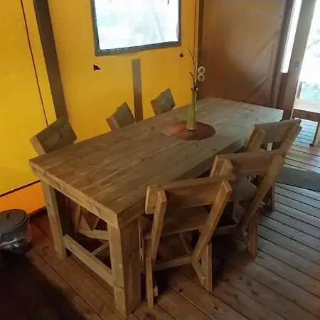 キャンプ場 Am Treidlerweg