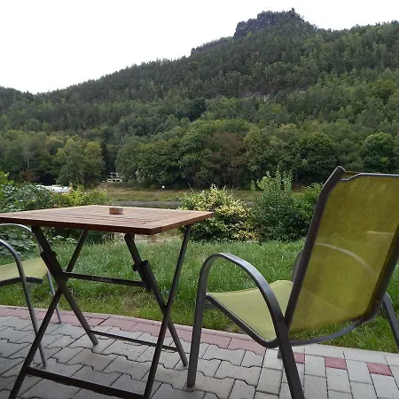 キャンプ場 Am Treidlerweg *